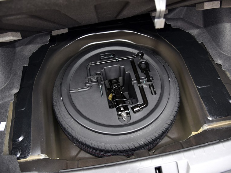 帝豪 2015款 三厢 1.5L 手动向上版其它细节图片