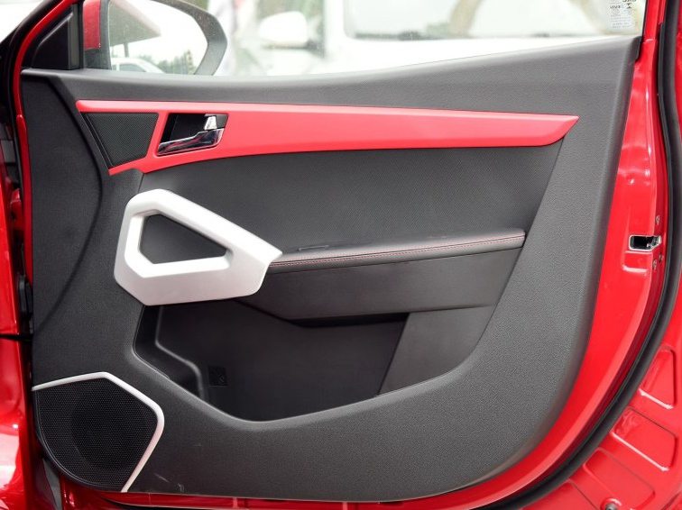 瑞风S2 2015款 1.5L 手动豪华智能型车厢座椅图片