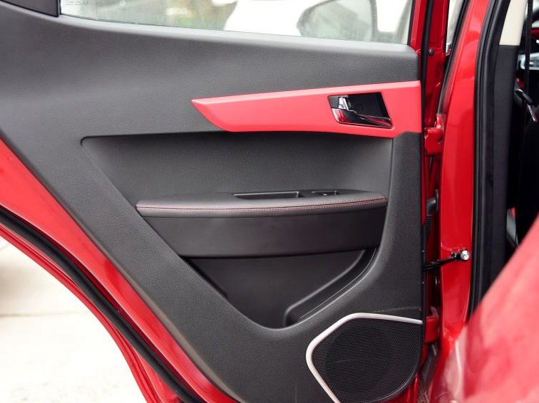 瑞风S2 2015款 1.5L 手动豪华智能型车厢座椅图片