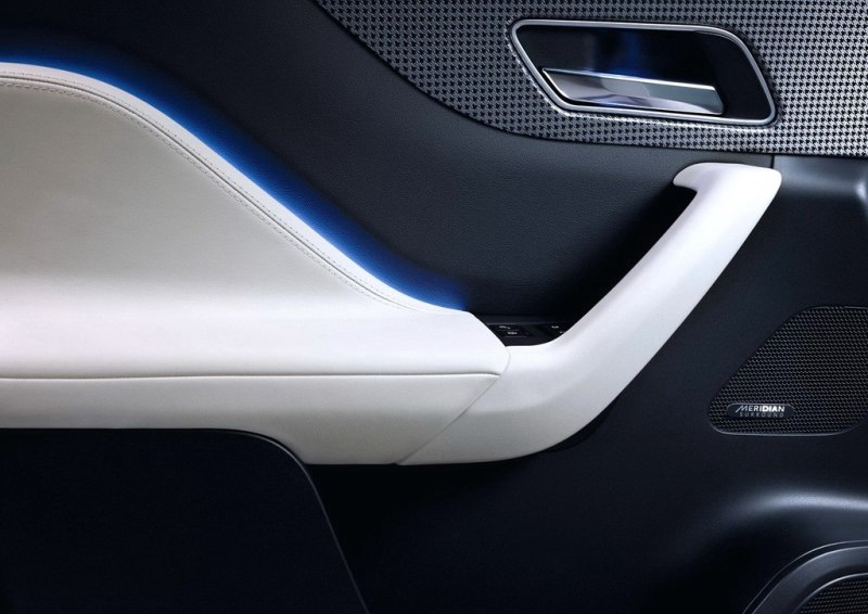 捷豹F-PACE 2016款 3.0T S高性能版车厢座椅图片