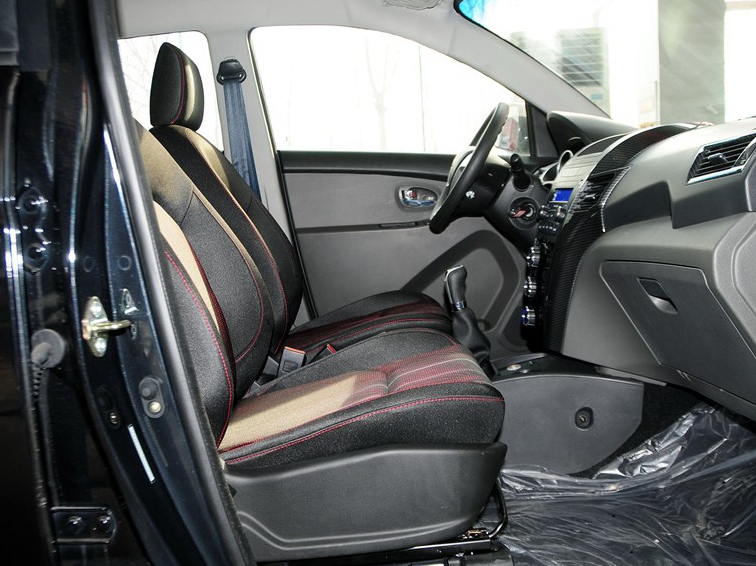 智尚S30 2014款 1.5L 舒适型车厢座椅图片