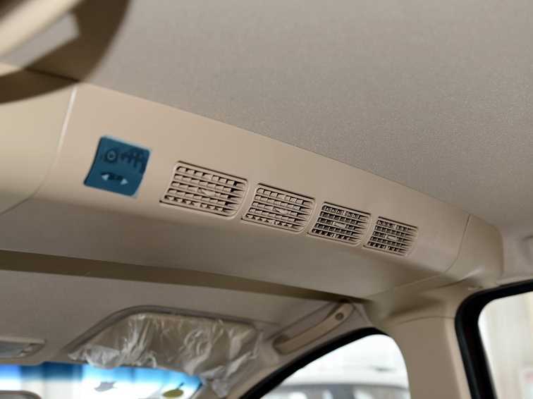 开瑞K50 2015款 1.5L 手动标准型车厢座椅图片