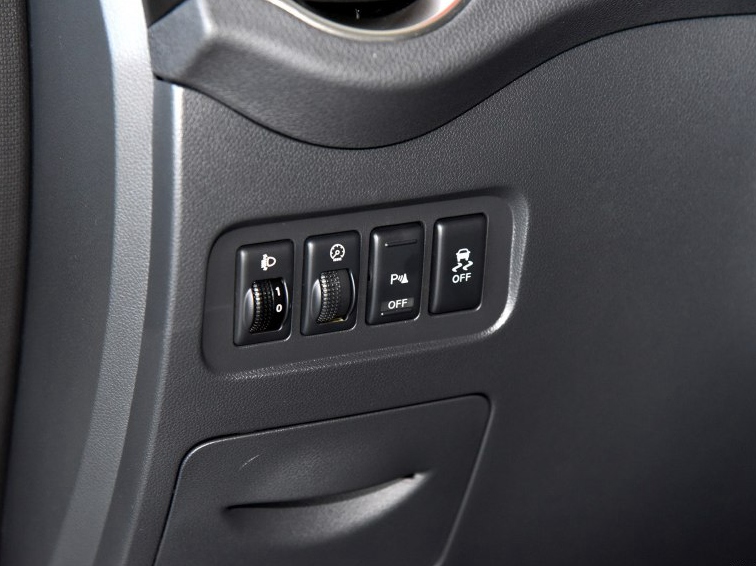 科雷傲 2015款 2.5L 四驱舒适版图片8