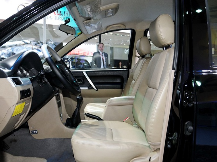 猎豹CT5 2011款 2.5T柴油四驱DK4A车厢座椅图片