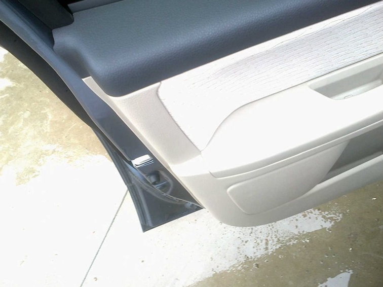 天语·尚悦 2012款 1.6L 手动舒适型车厢座椅图片