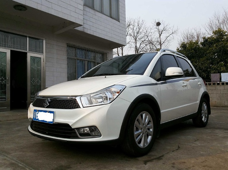 天语 SX4 2013款 酷锐 1.6L 手动灵动型图片