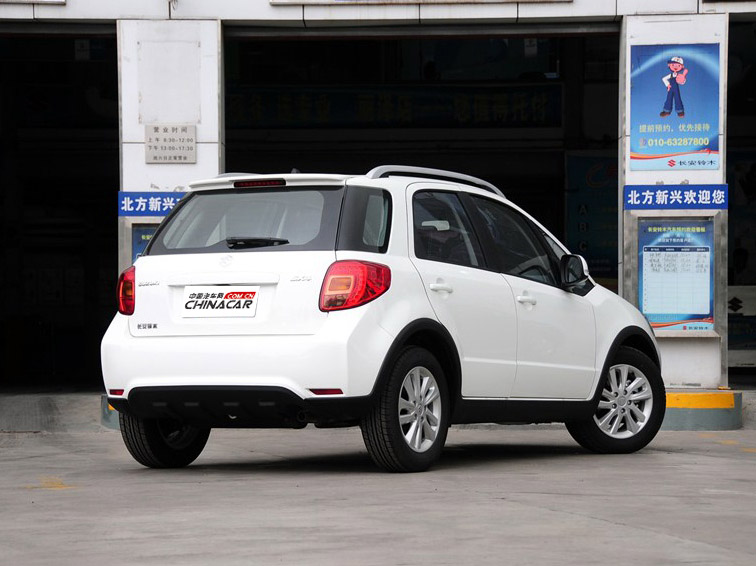 天语 SX4 2013款 酷锐 1.6L 手动灵动型图片