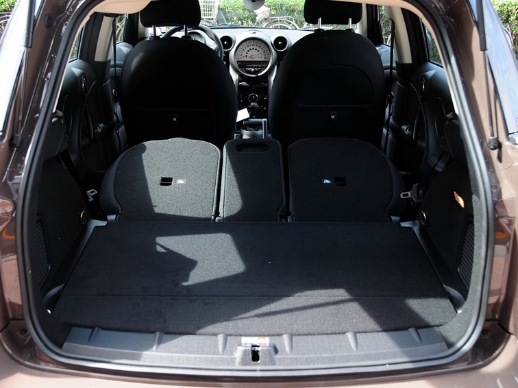 MINI COUNTRYMAN 2011款 1.6L ONE车厢座椅图片