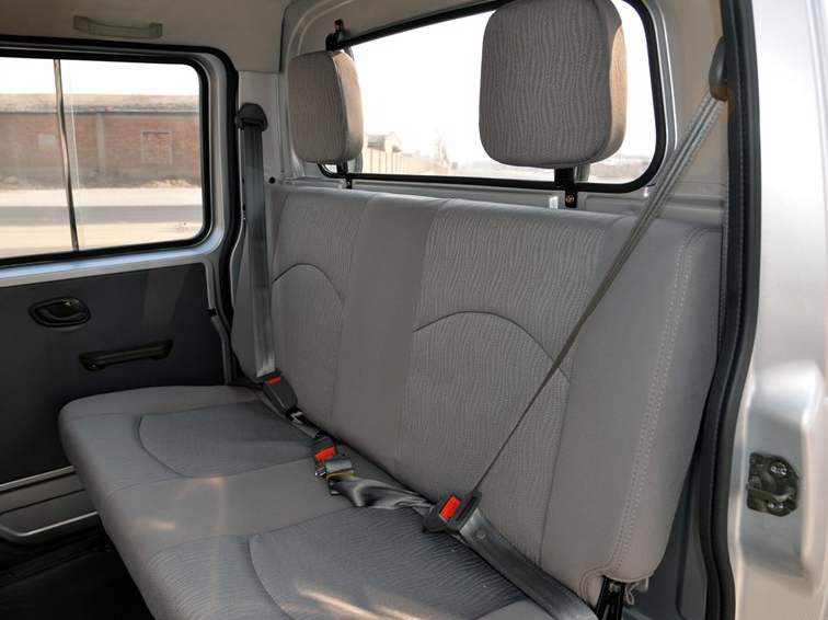 东风小康C32 2015款 1.2L标准型DK12-05车厢座椅图片