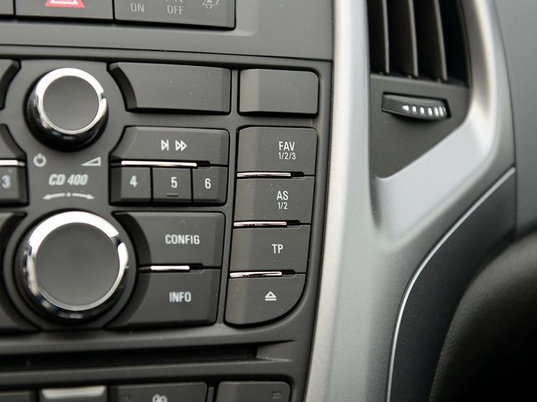 雅特 2014款 1.4T GTC 舒适型中控方向盘图片