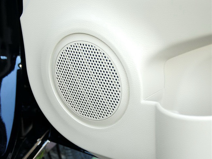 V5菱致 2012款 1.5L 手动标准型车厢座椅图片
