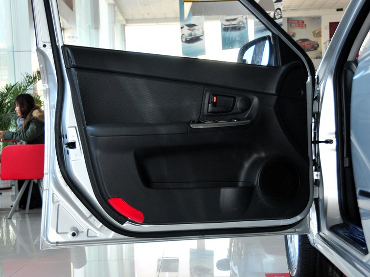 赛拉图 2012款 1.6L MT GL车厢座椅图片