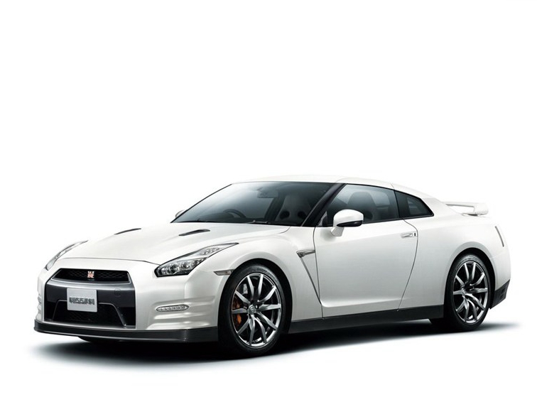 日产GT-R 2015款 3.8T 时尚米白内饰版车身外观图片