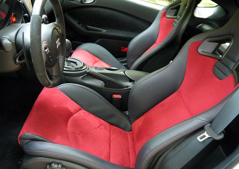 日产370Z 2015款 3.7L Nismo车厢座椅图片