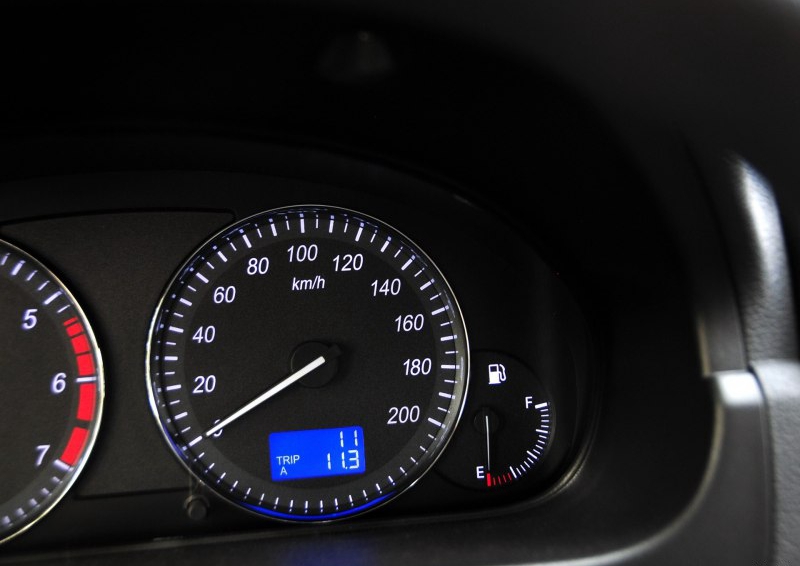 北汽威旺M20 2015款 1.2L 经济型中控方向盘图片