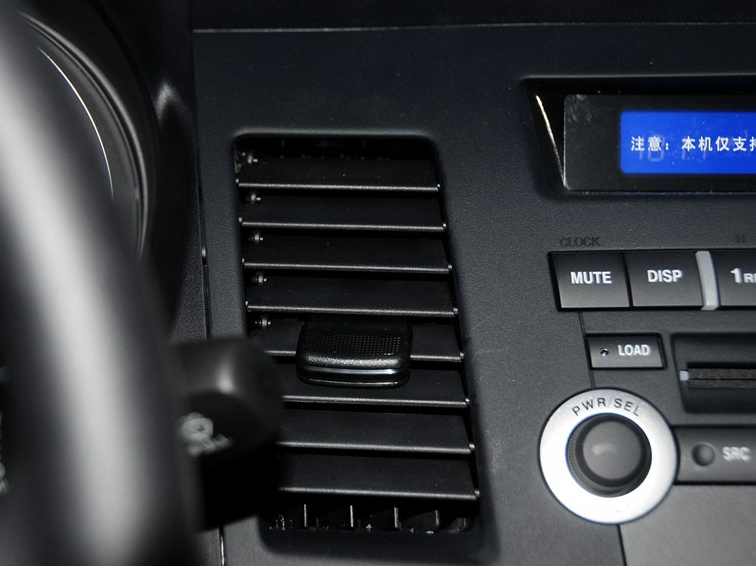 风迪思 2013款 1.6L 手动经典型中控方向盘图片