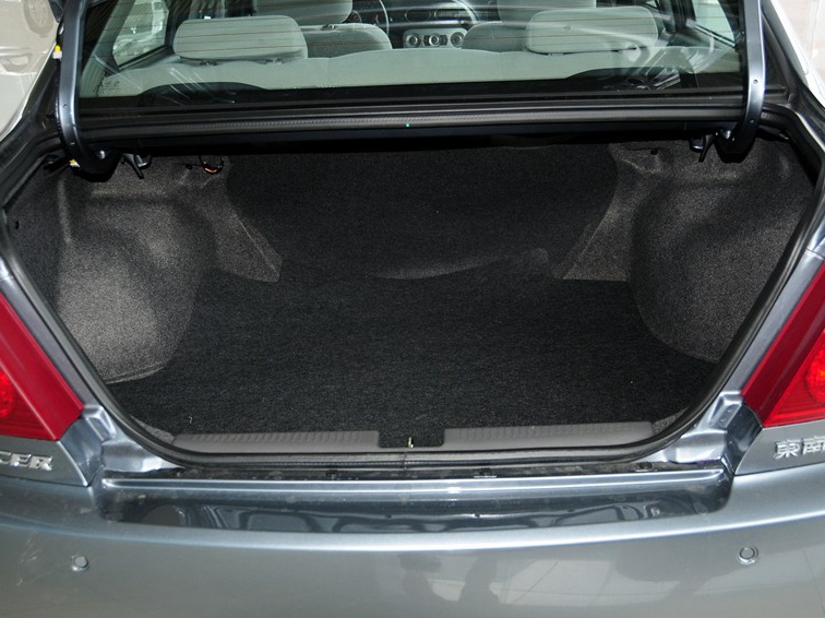 蓝瑟 2012款 1.6L 手动舒适版SEi车厢座椅图片