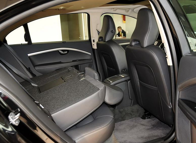 沃尔沃S80L 2014款 2.0T T5 智逸版车厢座椅图片