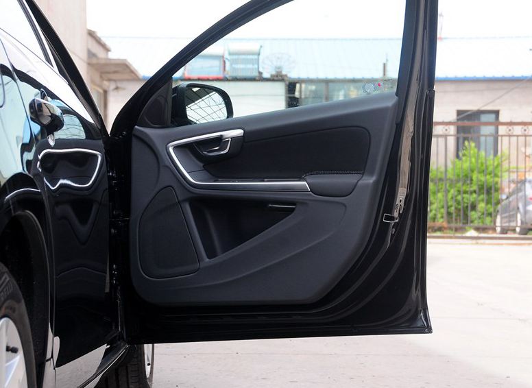 沃尔沃S60L 2014款 2.0T 智进版车厢座椅图片