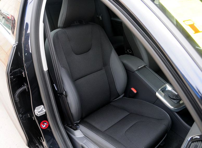 沃尔沃S60L 2014款 2.0T 智进版车厢座椅图片