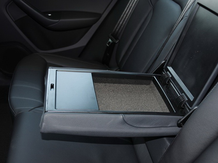 奥迪Q3 2013款 35 TFSI 舒适型车厢座椅图片