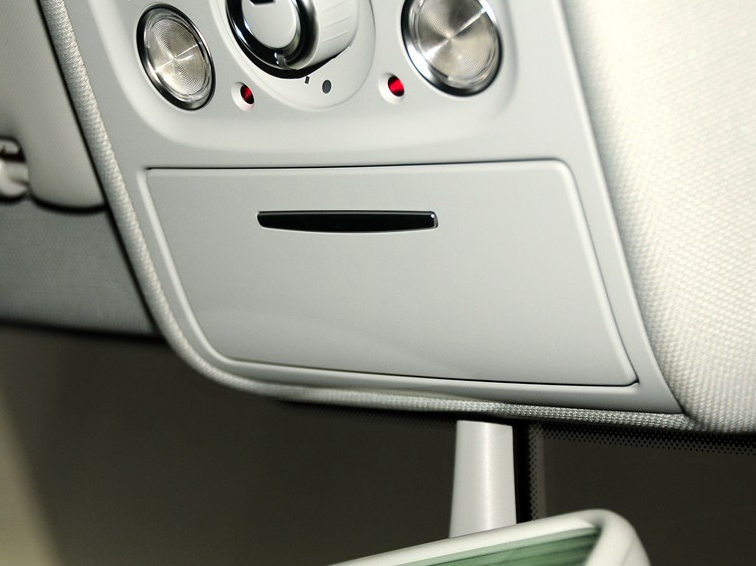 奥迪A4L 2015款 30 TFSI 自动舒适型车厢座椅图片