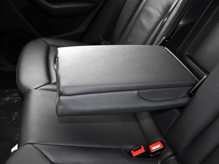 奥迪Q3 2015款 35 TFSI 舒适型车厢座椅图片