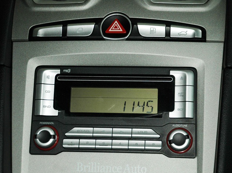 中华酷宝 2007款 1.8L 手动经典型中控方向盘图片