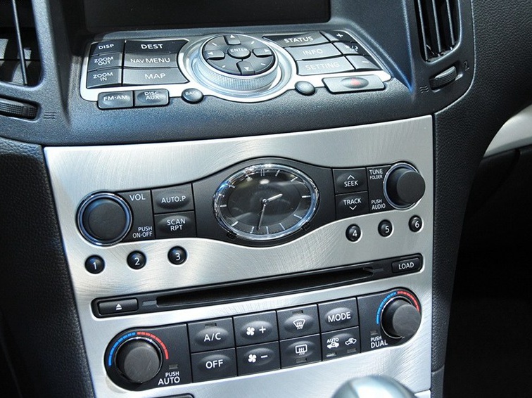 英菲尼迪Q60 2013款 3.7L中控方向盘图片