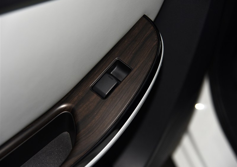 纳5 2015款 1.8T 自动智慧型车厢座椅图片