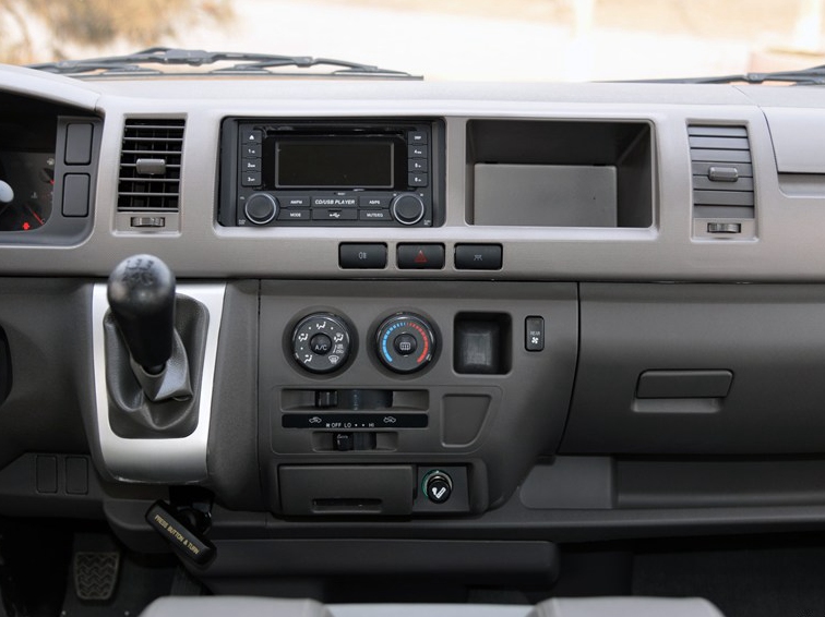 凯歌 2014款 2.4L轻型客车豪华型中控方向盘图片