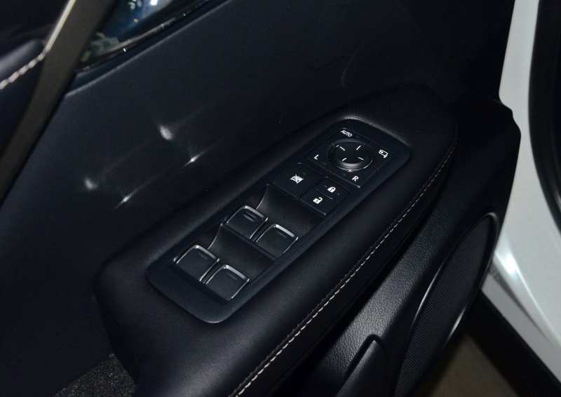 雷克萨斯RX 2016款 200t 两驱精英版车厢座椅图片