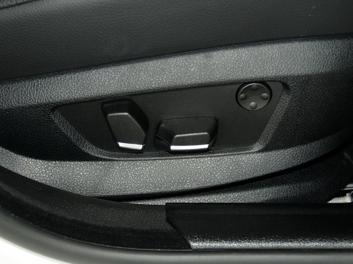 宝马5系 2013款 525Li 领先型车厢座椅图片