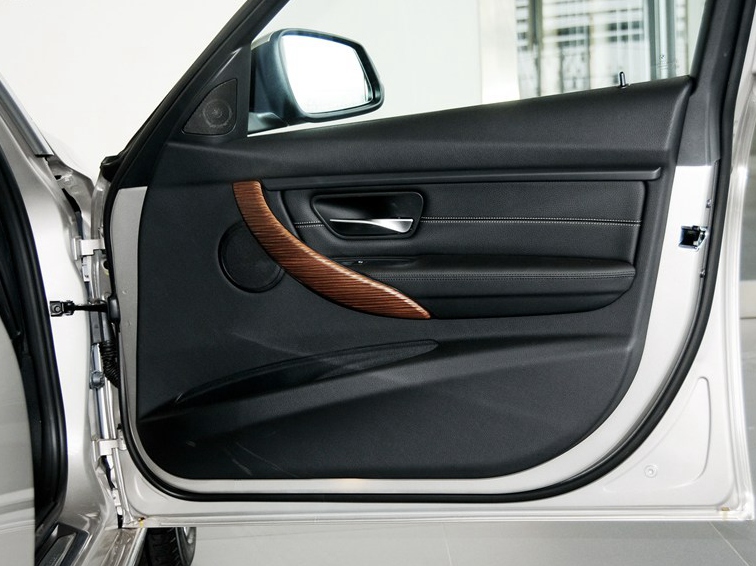 宝马3系 2013款 改款 328Li 风尚设计套装车厢座椅图片