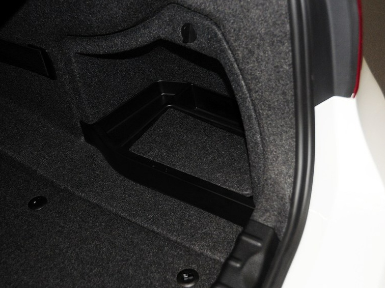 宝马3系 2015款 328Li 豪华设计套装车厢座椅图片