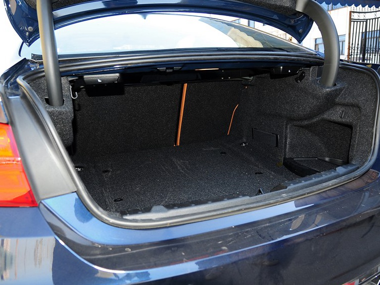 宝马4系 2014款 435i 豪华设计套装车厢座椅图片