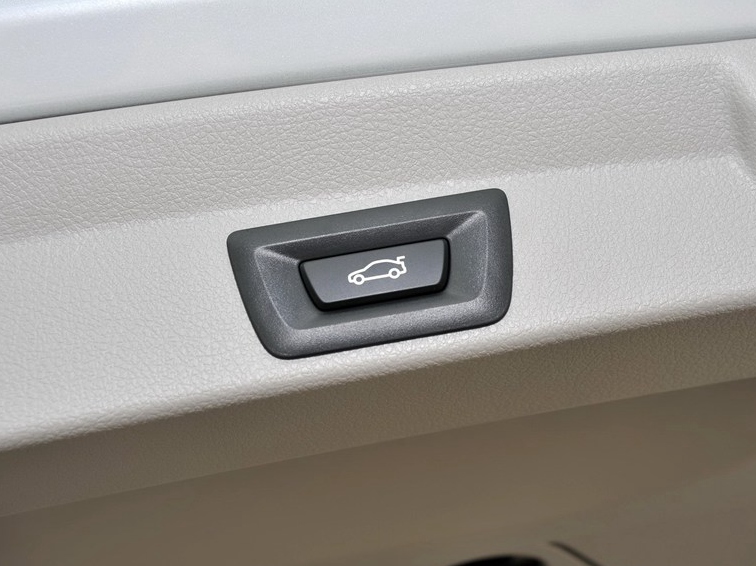 宝马4系 2014款 428i xDrive Gran Coupe 设计套装型车厢座椅图片