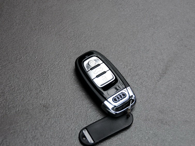 奥迪A8 2013款 A8L 50 TFSI quattro舒适型其它细节图片