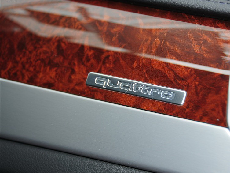 奥迪A8 2013款 A8L 55 TFSI quattro豪华型图片9