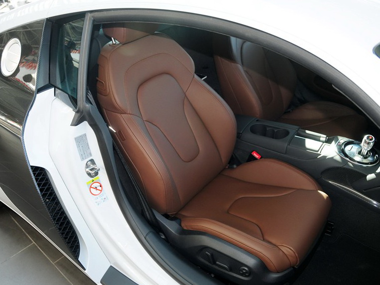 奥迪R8 2014款 4.2 FSI quattro车厢座椅图片