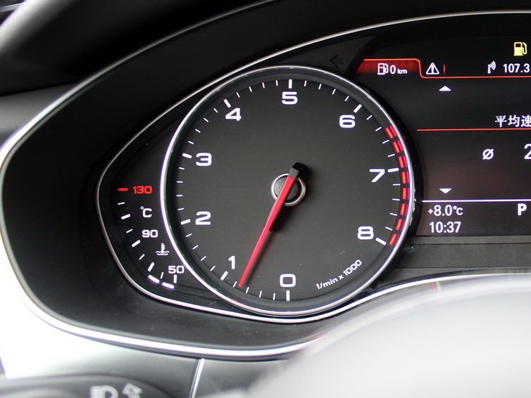 奥迪A7 2014款 50 TFSI quattro 舒适型中控方向盘图片