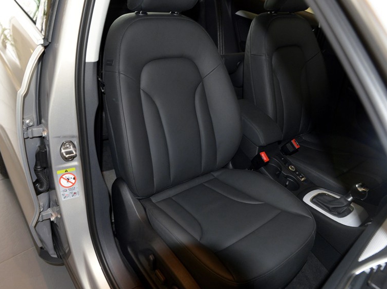 奥迪Q3(进口) 2015款 40 TFSI quattro 越野型车厢座椅图片