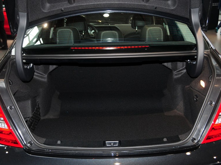 奔驰C级 2013款 C260 优雅型 Grand Edition车厢座椅图片