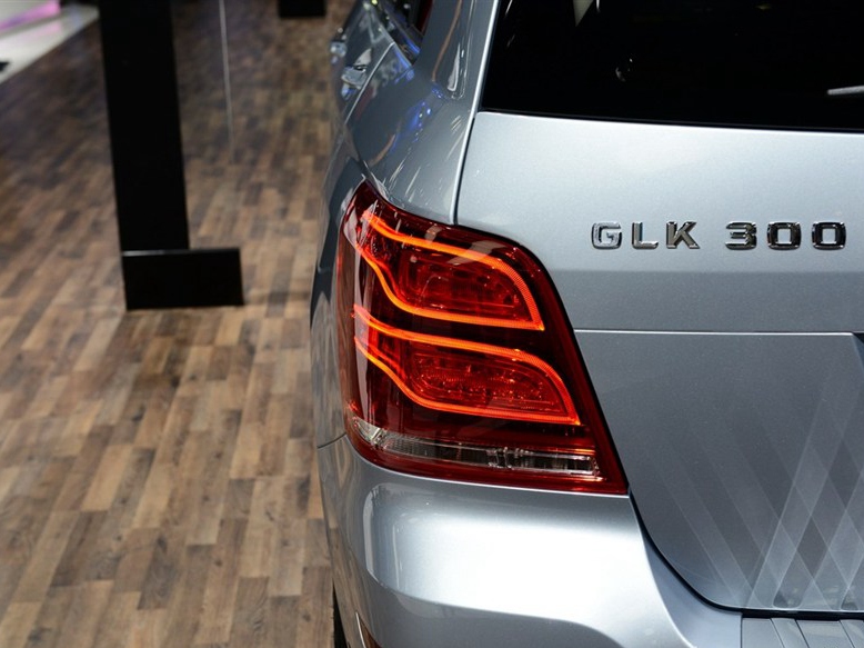 奔驰GLK级 2015款 GLK 300 4MATIC 豪华型 极致版其它细节图片