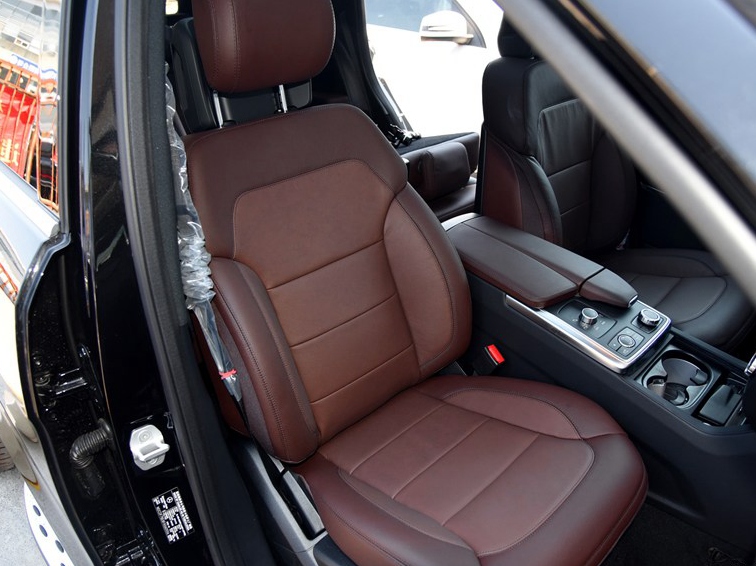 奔驰GL级 2015款 GL 500 4MATIC车厢座椅图片