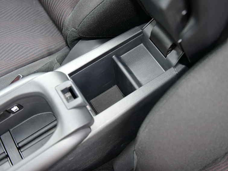 本田XR-V 2015款 1.5L LXi CVT经典版车厢座椅图片