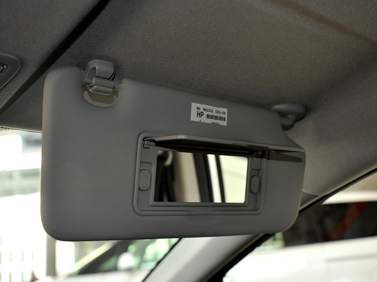 INSIGHT 2013款 1.3L 标准型车厢座椅图片