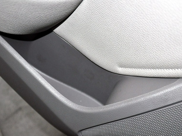 英朗 2014款 XT 1.6L 自动舒适版车厢座椅图片