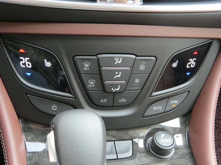 昂科威 2014款 28T 精英型中控方向盘图片