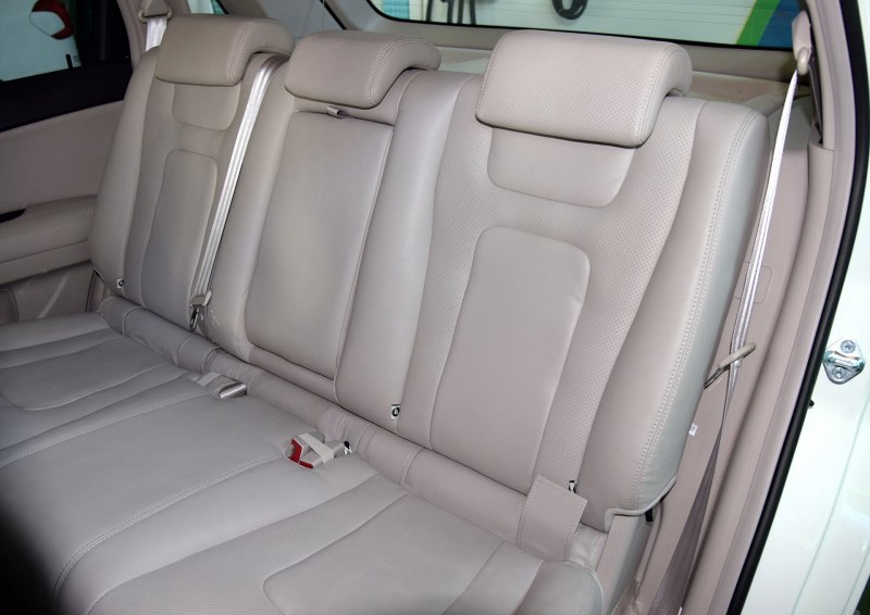 比亚迪e6 2016款 400 精英版车厢座椅图片
